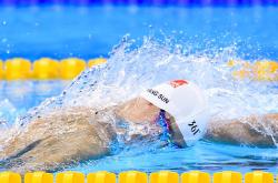 开云平台-当阳光照进欧冠之夜，布伦森的接管与湖人的终局启示