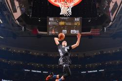 开云体育平台APP-鏖战斯德哥尔摩，莱奥一剑封喉，瑞典险胜波兰锁定关键先生