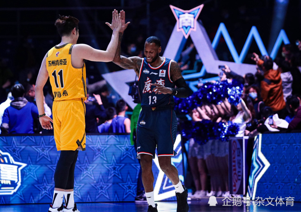 包含泰国队绝杀印度队，黄鸭组合扛起全队的词条