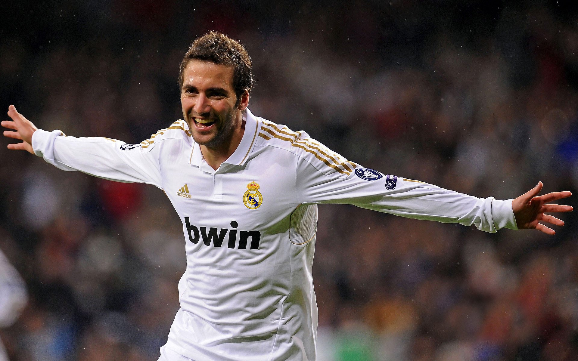 欧冠舞台见证强者基因，马竞力克喀麦隆劲旅，京多安再证大场面先生本色